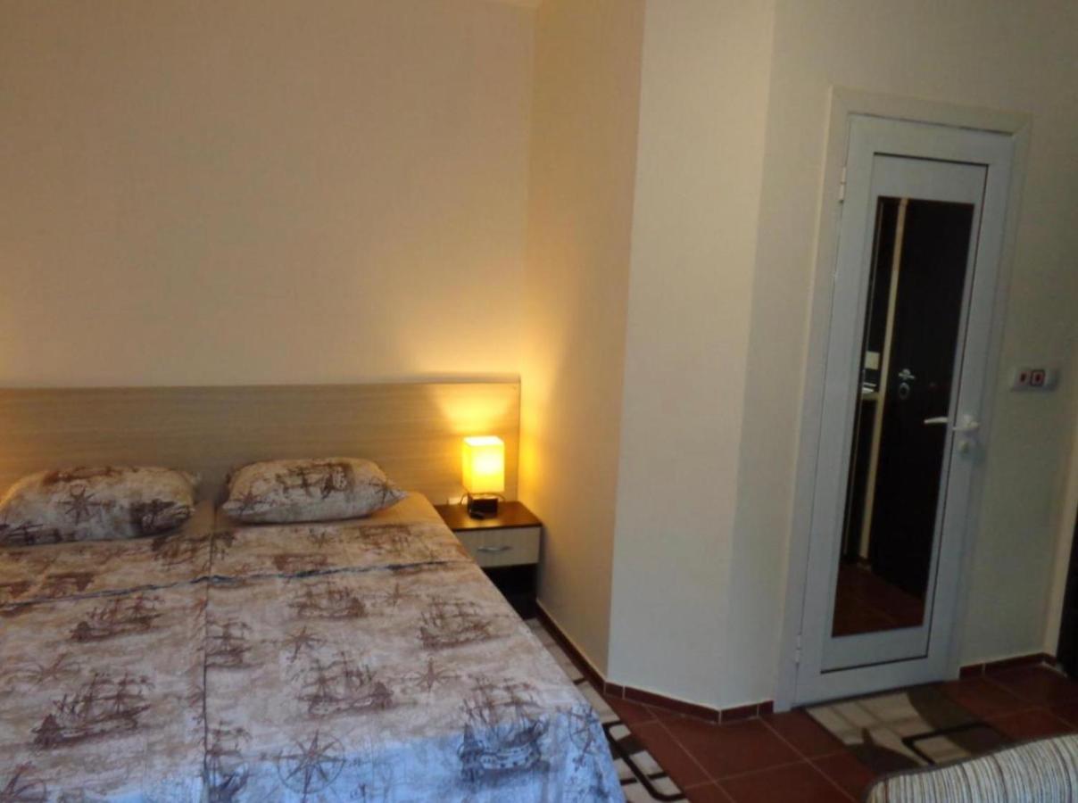 Maria Luiza Apartments فارنا المظهر الخارجي الصورة